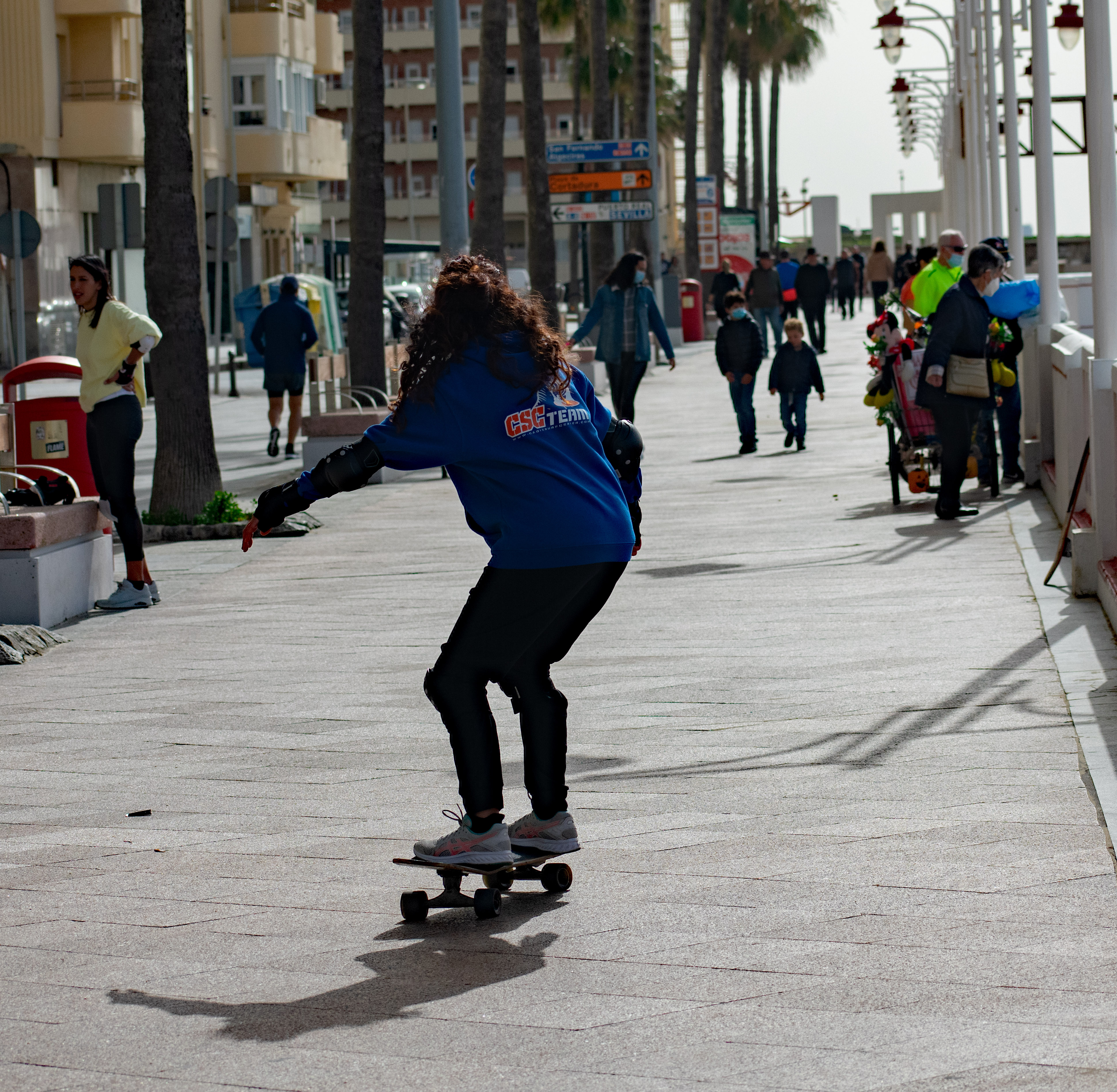 This image has an empty alt attribute; its file name is dsc_0079-beach-skatebd.jpg